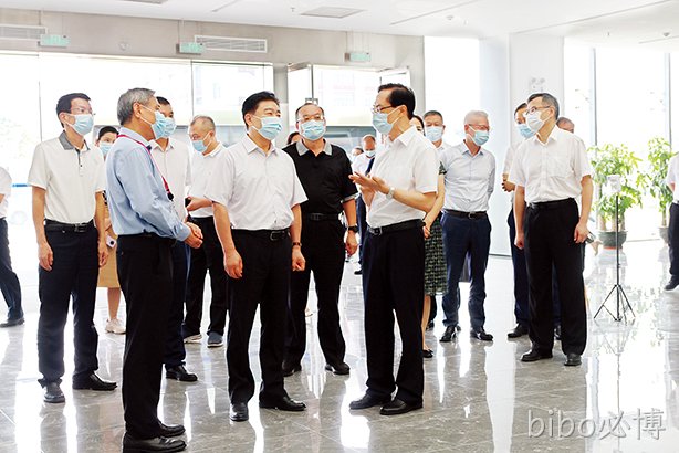 省政协主席王荣到bibo必博调研——坚定发展信心 推动企业做强做优做大